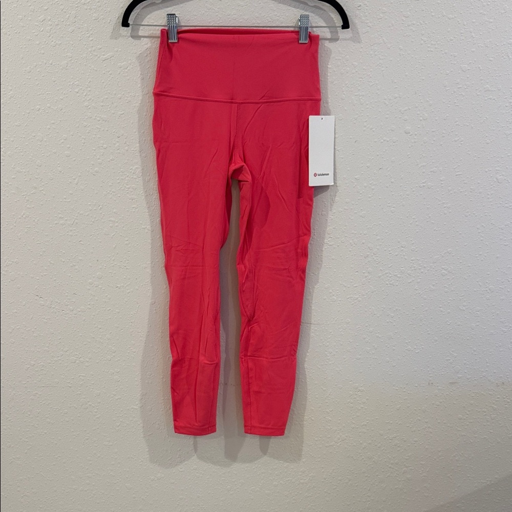 Lululemon size 6 Pink Align HR Pants NWT